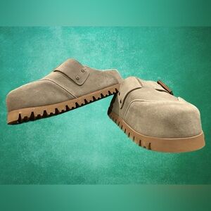 Naked Wolfe Vivi Clogs - Women’s Size 8 (Tan Leather)